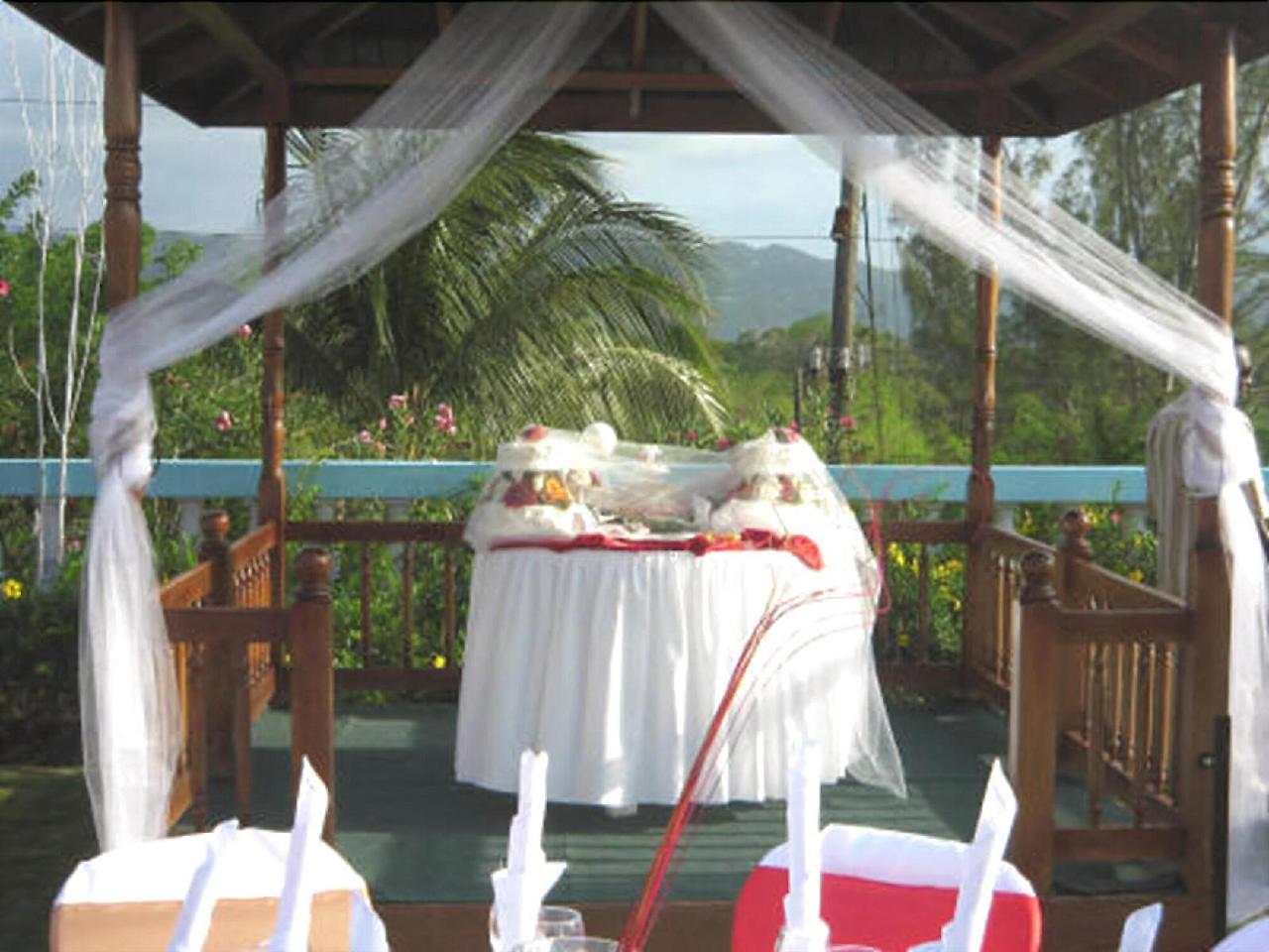 Paradise Brandon Hill Guest House Montego Bay Zewnętrze zdjęcie