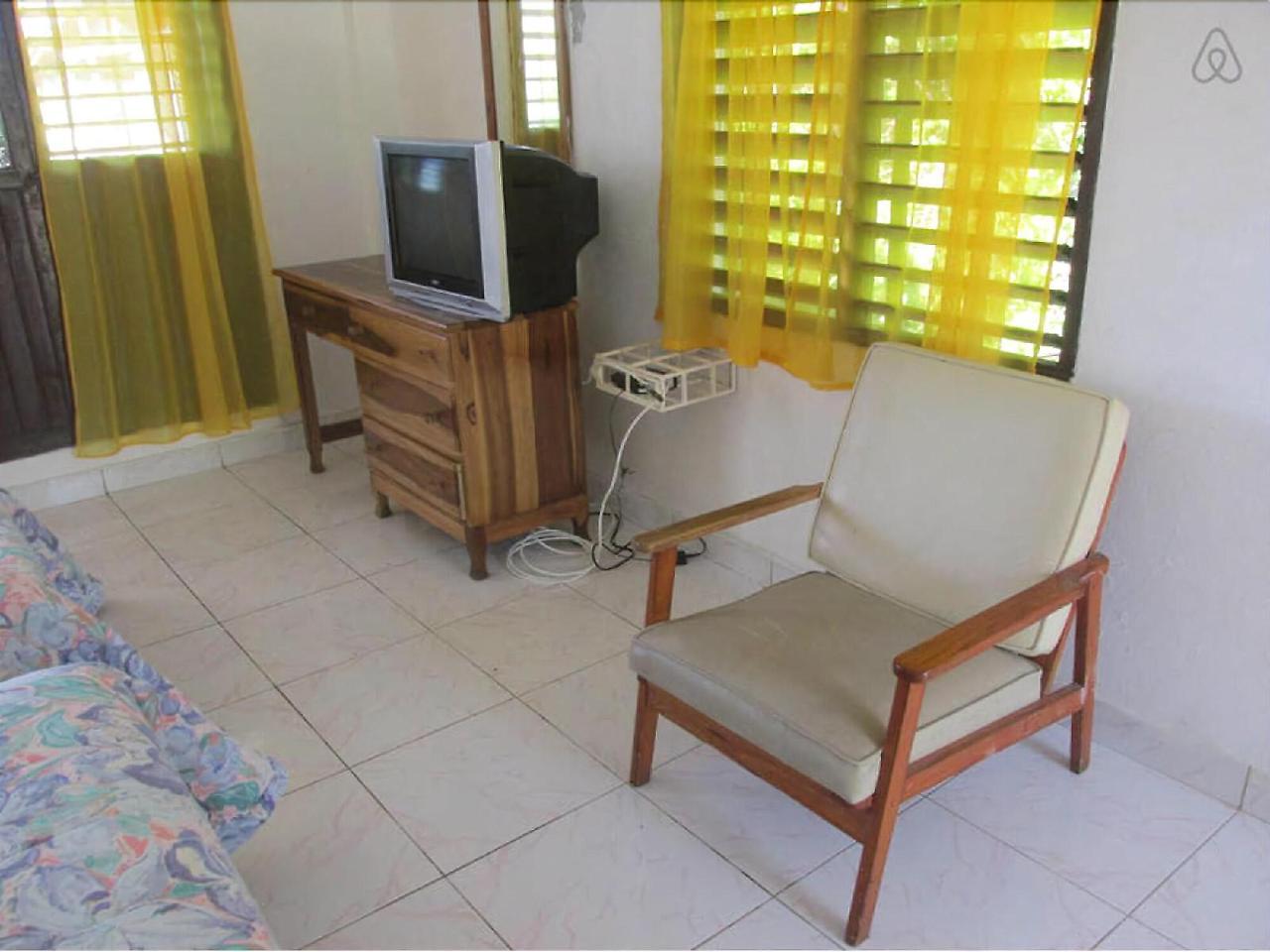 Paradise Brandon Hill Guest House Montego Bay Zewnętrze zdjęcie